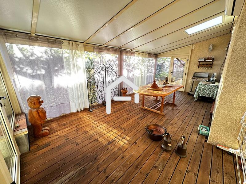 Maison - 143 m² - 5 pièces