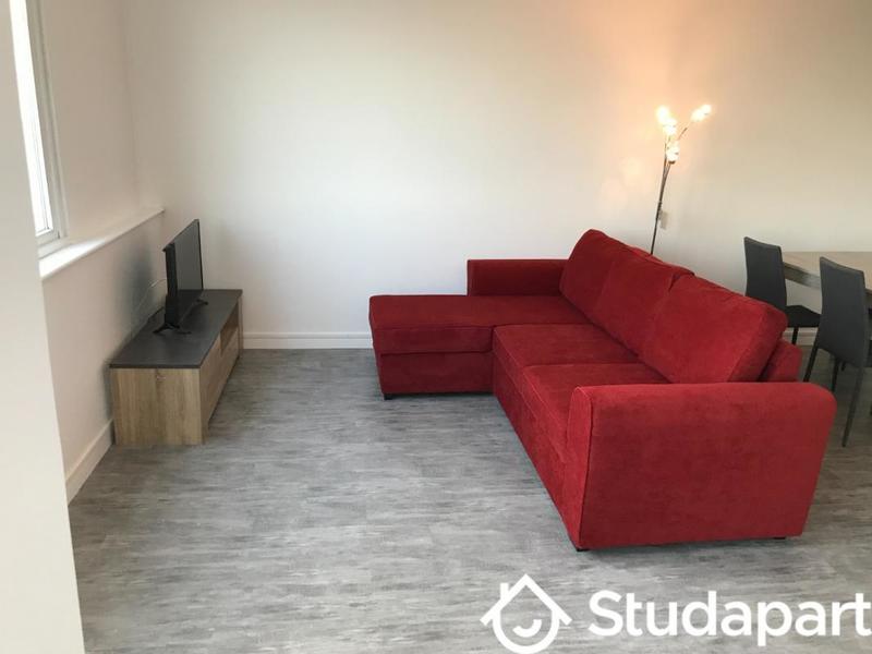 Chambre - 9 m² - 1 pièce