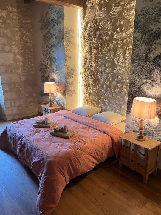 Maison - 600 m² - 17 pièces