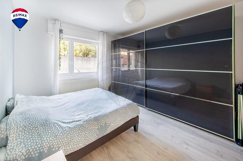 Appartement - 103 m² - 5 pièces