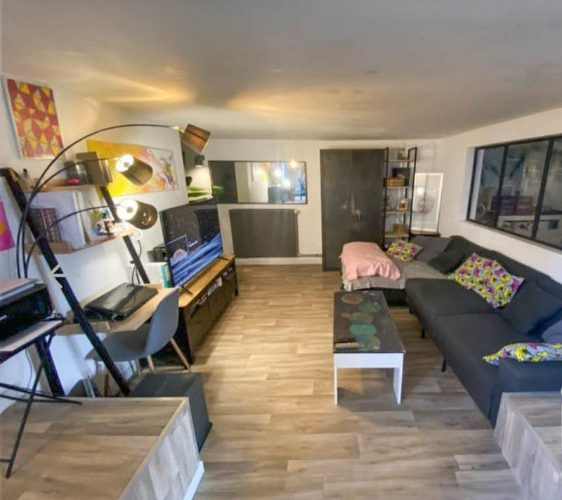 Loft - 109 m² - 4 pièces