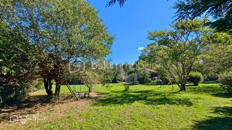 Maison - 122 m² - 6 pièces