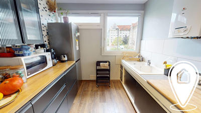 Appartement - 94 m² - 5 pièces