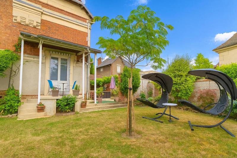 Maison - 173 m² - 7 pièces