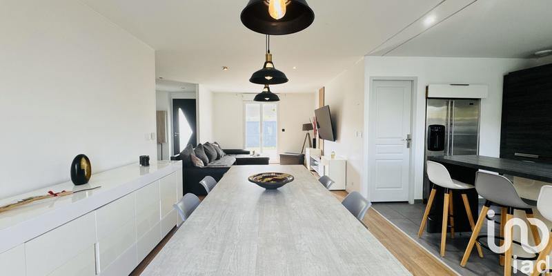 Maison - 106 m² - 5 pièces