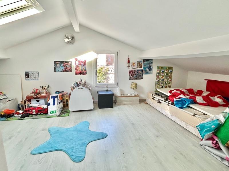 Maison - 123 m² - 4 pièces