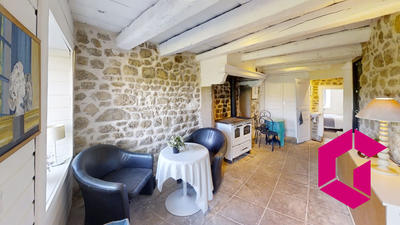 Maison - 90 m² - 4 pièces