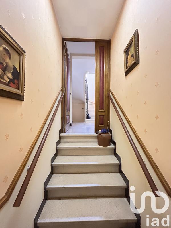 Maison - 157 m² - 8 pièces