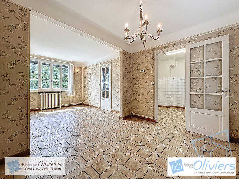 Maison - 68 m² - 5 pièces