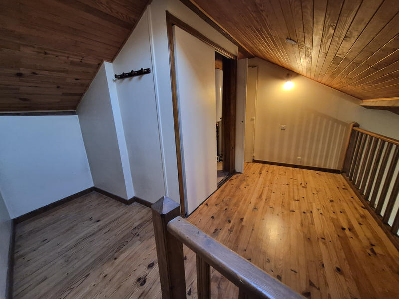 Immeuble - 85 m² - 3 pièces