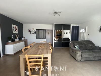Maison - 84 m² - 4 pièces