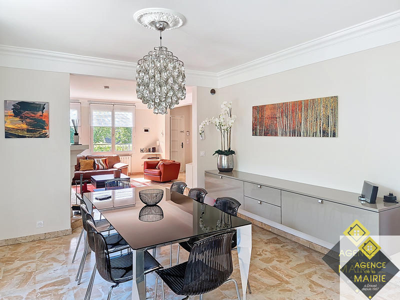 Maison - 170 m² - 6 pièces