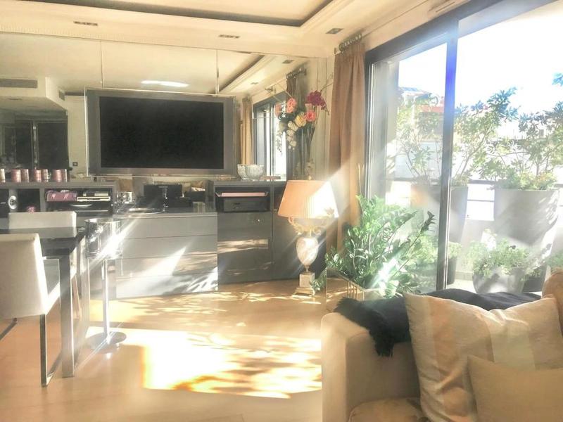 Appartement - 95 m² - 4 pièces