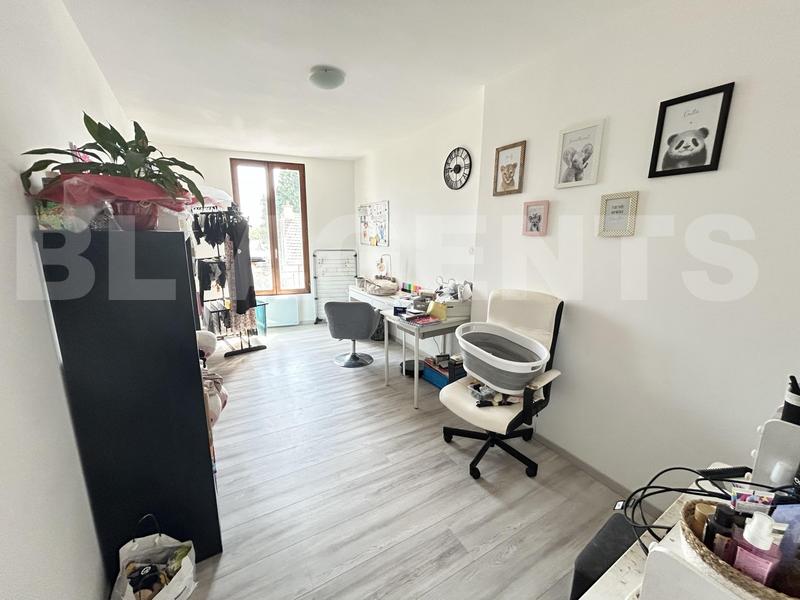 Appartement - 79 m² - 4 pièces