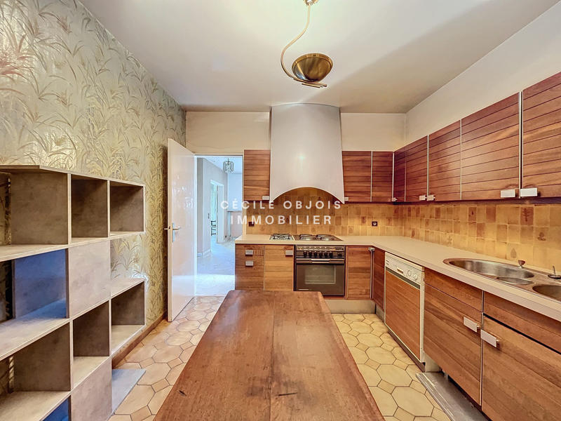 Maison contemporaine - 172 m² - 7 pièces