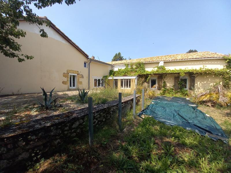 Maison traditionnelle - 170 m² - 5 pièces