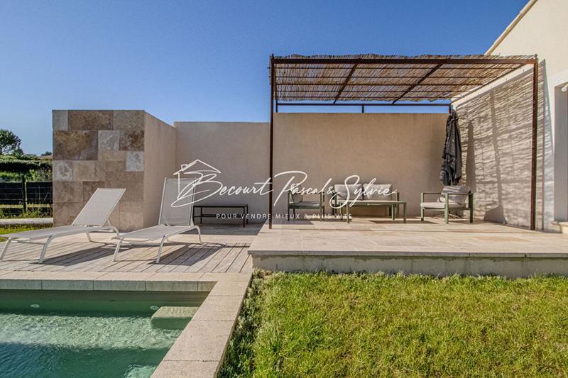 Maison - 180 m² - 7 pièces