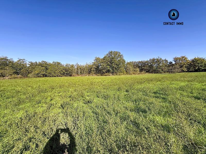 Terrain - 12 100 m²