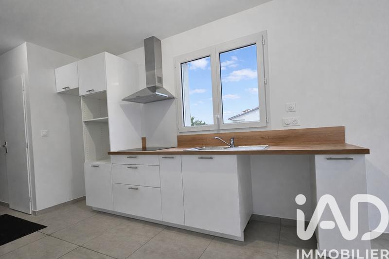 Maison - 95 m² - 5 pièces