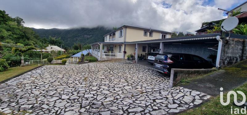 Maison - 280 m² - 10 pièces