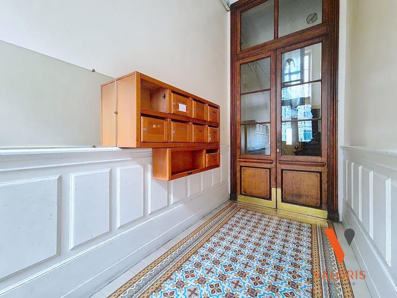 Appartement - 170 m² - 6 pièces