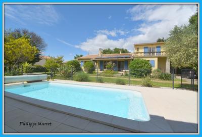 Villa - 143 m² - 6 pièces