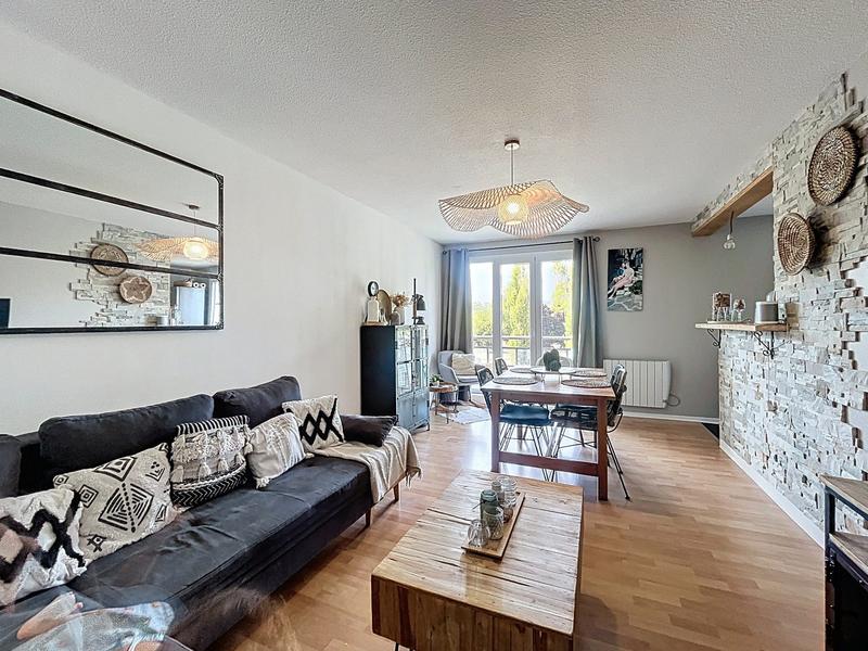 Appartement - 61 m² - 3 pièces