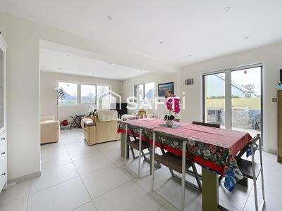 Maison - 140 m² - 6 pièces