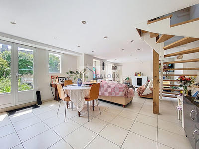 Maison - 111 m² - 5 pièces