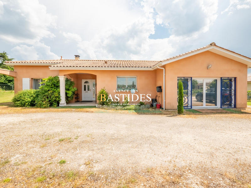 Maison contemporaine - 180 m² - 6 pièces