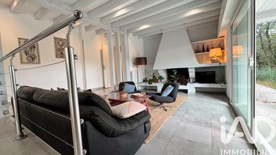 Maison - 130 m² - 6 pièces