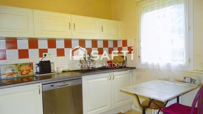 Maison - 88 m² - 4 pièces