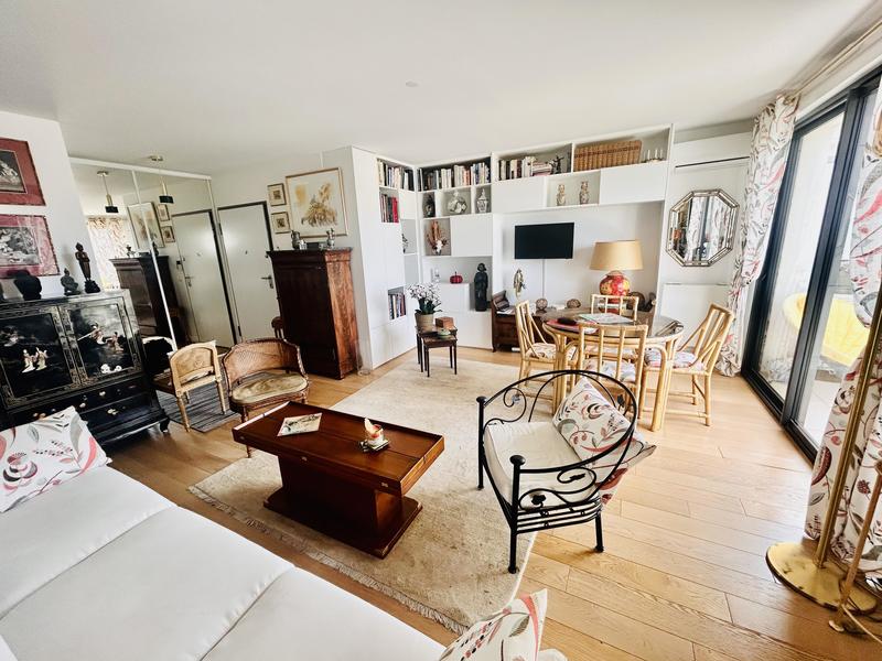 Appartement - 70 m² - 3 pièces