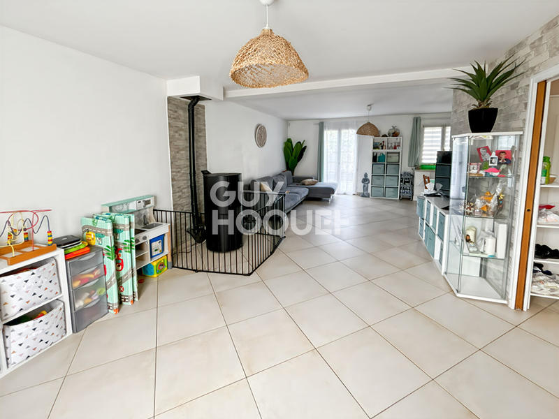 Maison - 110 m² - 6 pièces