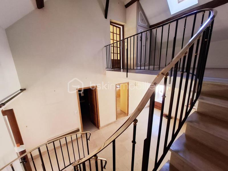 Maison en pierre - 91 m² - 4 pièces