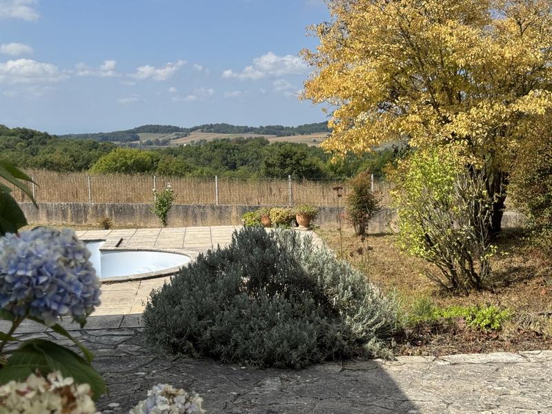 Maison contemporaine - 157 m² - 6 pièces