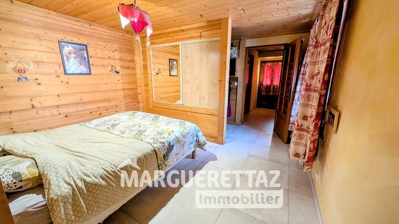 Maison - 180 m² - 6 pièces