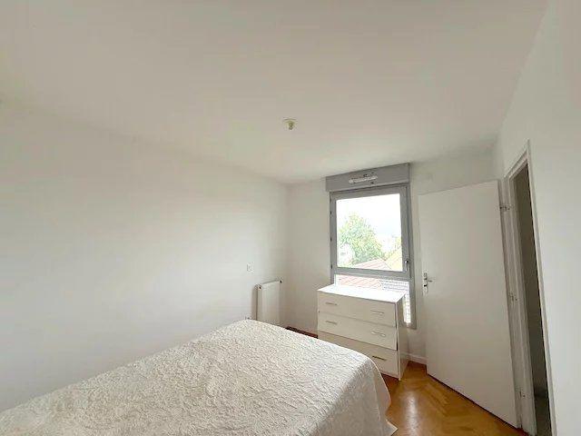 Appartement - 86 m² - 5 pièces