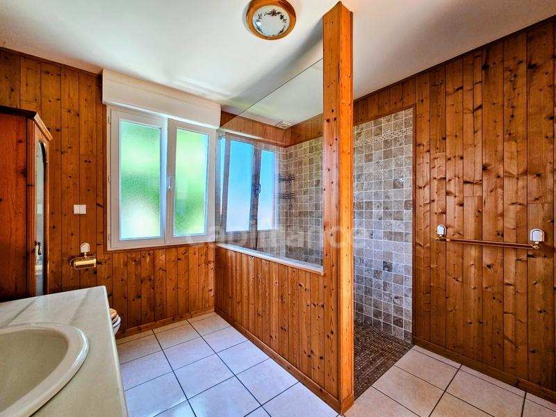 Maison - 165 m² - 5 pièces