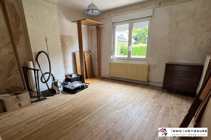 Maison - 130 m² - 9 pièces