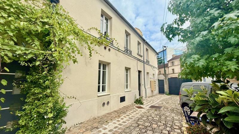 Maison de ville - 96 m² - 4 pièces