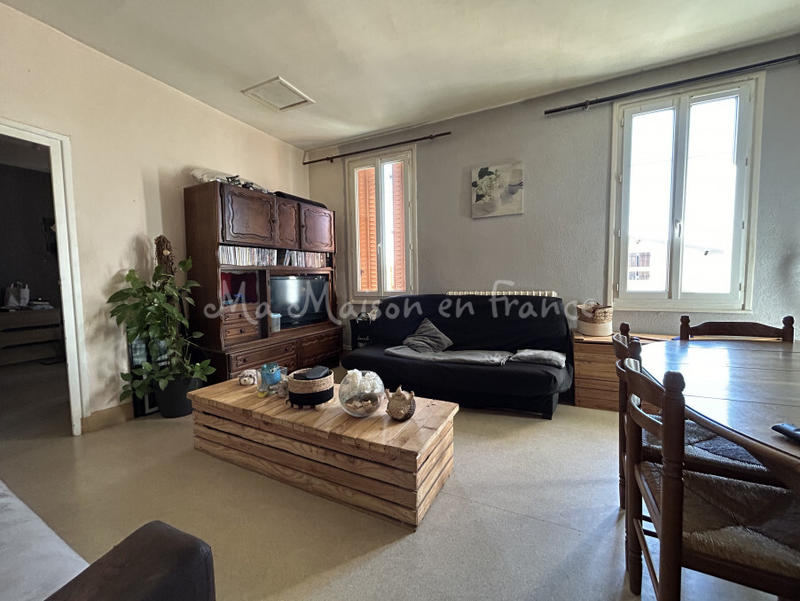 Immeuble - 125 m² - 6 pièces