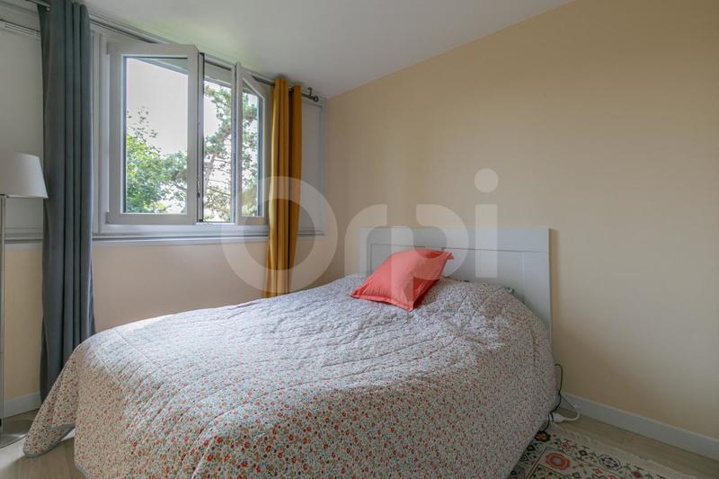 Appartement - 75 m² - 4 pièces