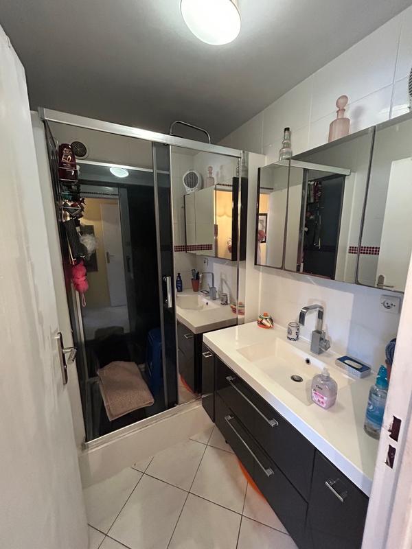 Appartement - 72 m² - 3 pièces