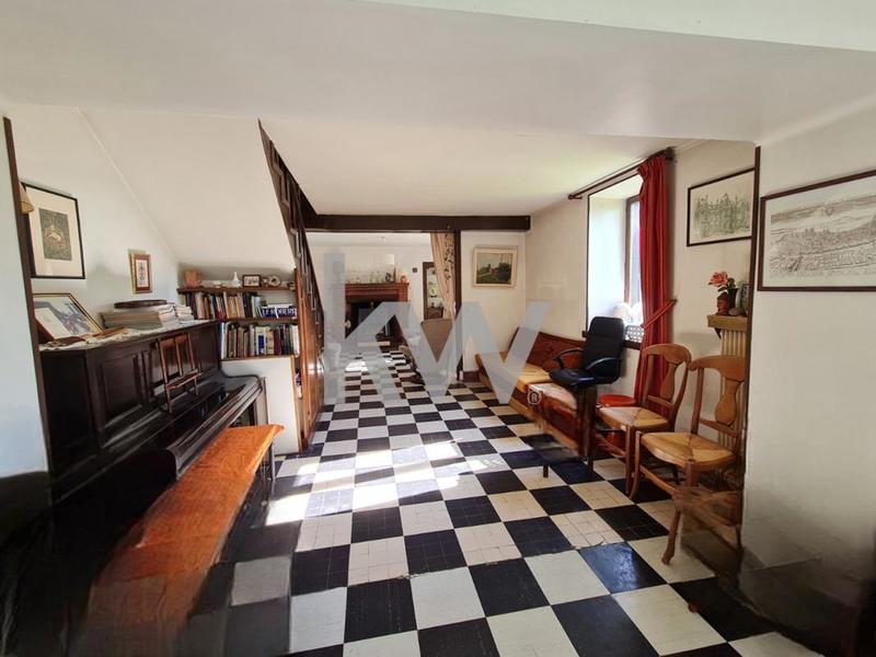 Maison - 134 m² - 5 pièces