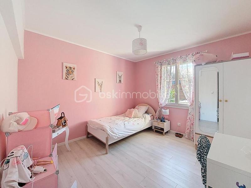 Maison traditionnelle - 82 m² - 5 pièces