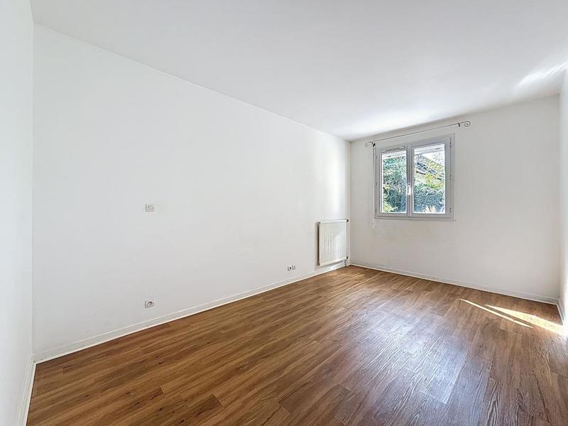 Maison - 163 m² - 8 pièces