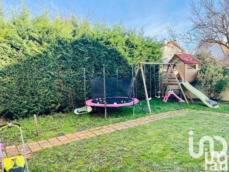 Maison - 300 m² - 10 pièces