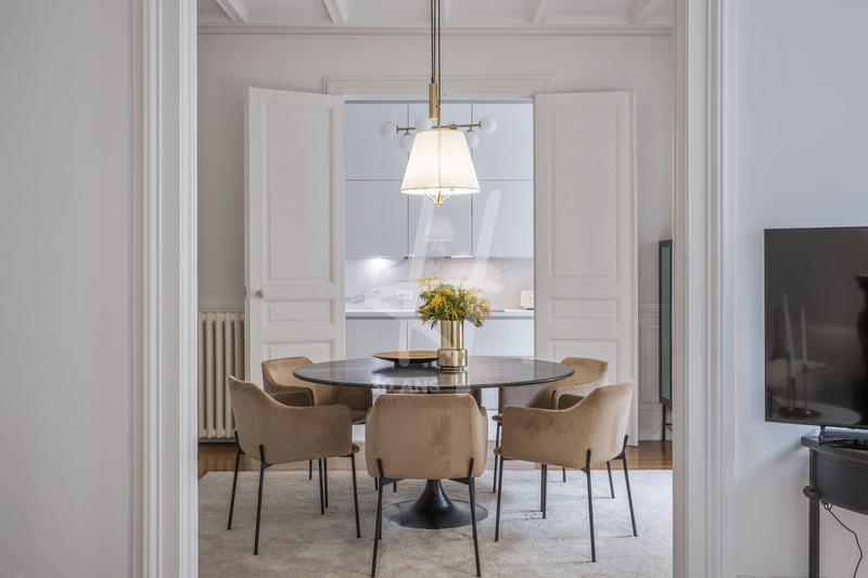 Appartement - 106 m² - 5 pièces