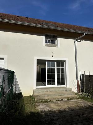 Maison jumelée - 86 m² - 3 pièces